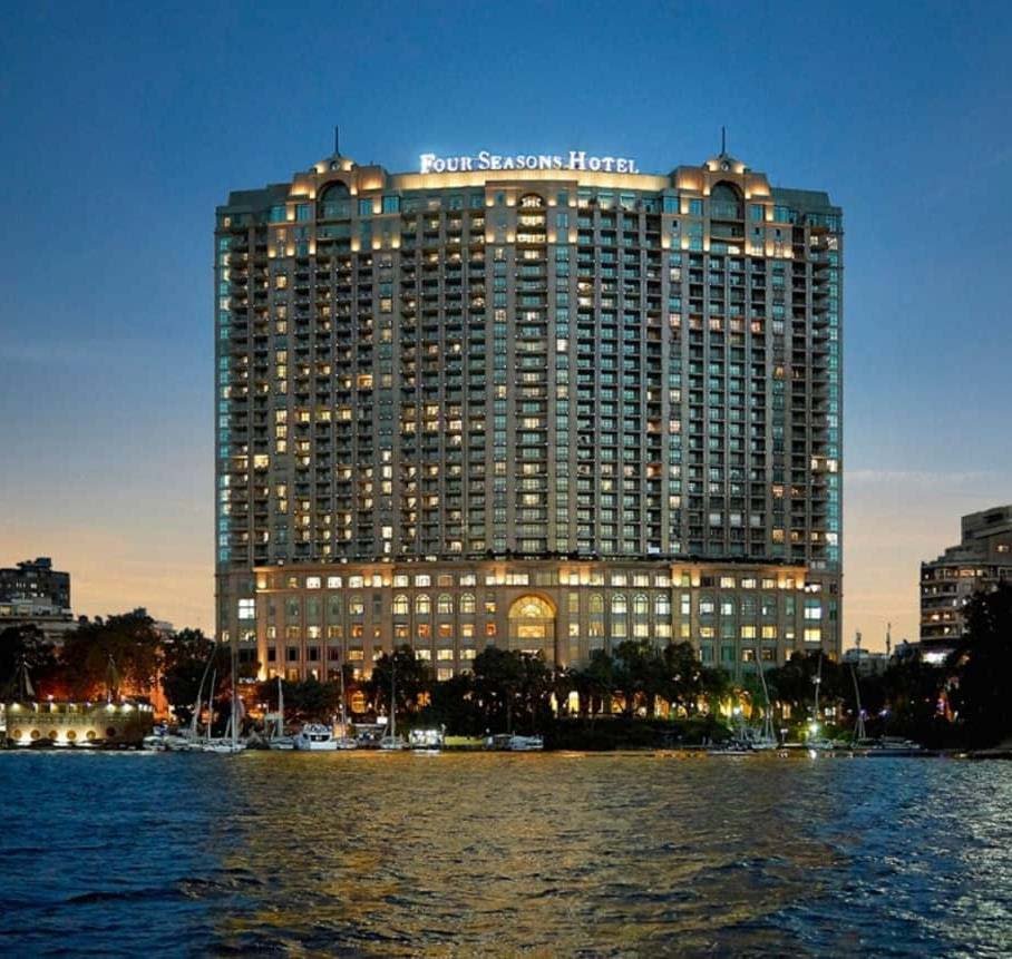Four Seasons Hotel Nile Plaza — overview